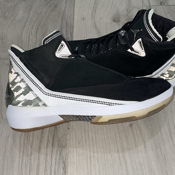 Air Jordan 22 Retro 'Countdown Pack' - Picture 3 of 15